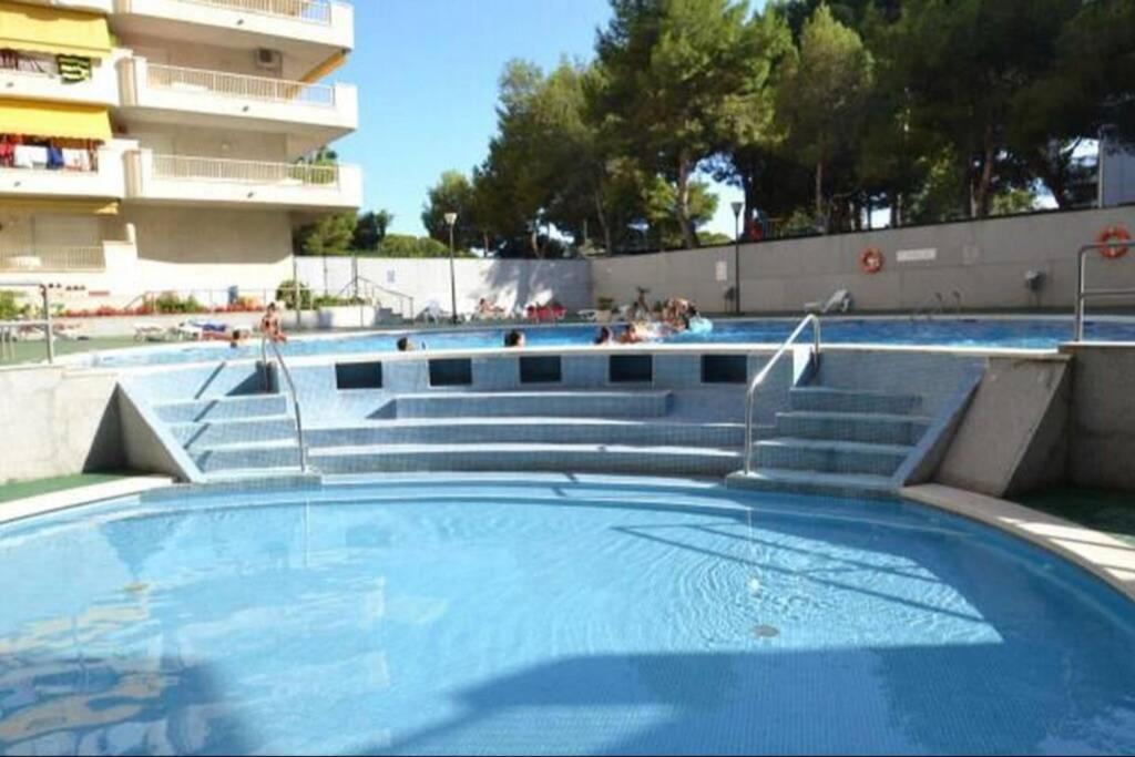 Sea View, Pool, Free Parking, Wifi, Port Aventura Lägenhet Salou Exteriör bild